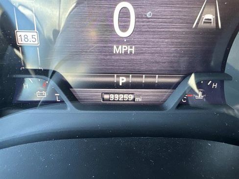 Used 2025 RAM 1500 Laramie image 13