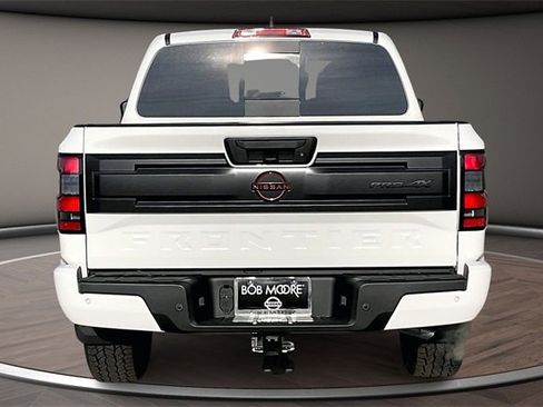 New 2026 Nissan Frontier PRO-4X w/ Pro-4x Convenience Package image 4