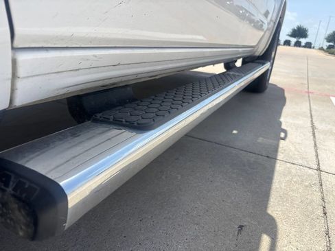 Used 2021 RAM 1500 Laramie AWD/4WD image 10