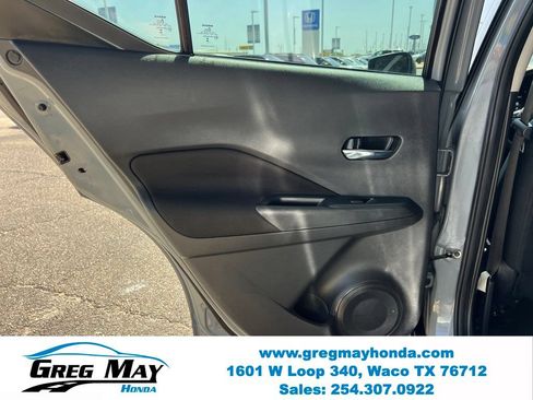 Used 2023 Nissan Kicks SV FWD image 18