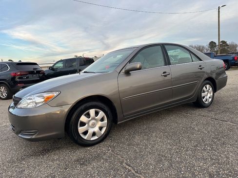 Used 2002 Toyota Camry LE image 25