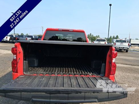 Used 2024 Chevrolet Silverado 1500 Custom Trail Boss w/ LPO, Dark Essentials Package AWD/4WD image 18