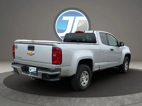 Used 2018 Chevrolet Colorado W/T RWD image 41