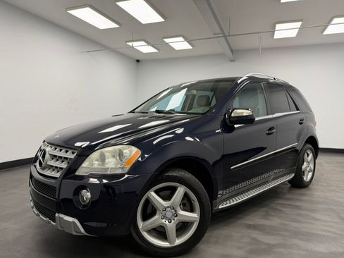 Used 2010 Mercedes-Benz ML 550 4MATIC image 2