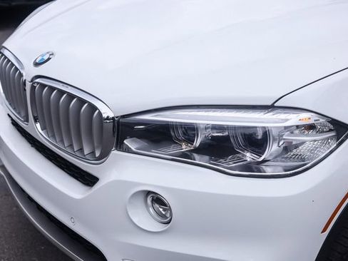 Used 2018 BMW X5 xDrive35i AWD/4WD image 17