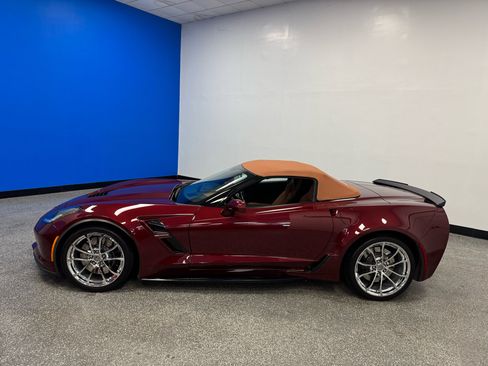 Used 2018 Chevrolet Corvette Grand Sport image 6