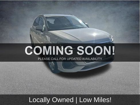 Used 2024 Audi Q3 2.0T Premium Plus w/ Premium Plus Package image 1