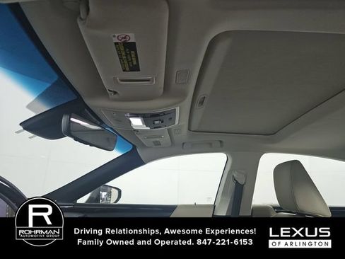 Used 2020 Lexus ES 350 w/ Premium Package FWD image 9