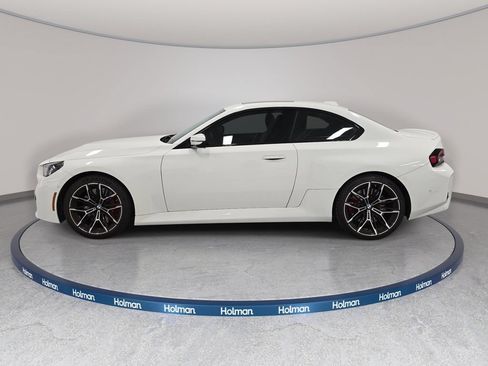 Used 2024 BMW M2 RWD image 3