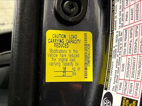 Used 2018 Toyota RAV4 LE w/ All Weather Liner Package image 33