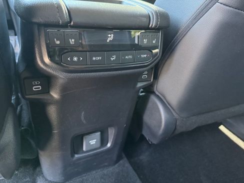 Used 2025 Toyota Grand Highlander AWD image 20