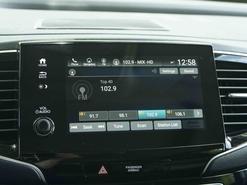 Used 2019 Honda Pilot Touring image 30