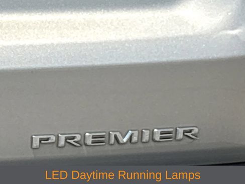 Used 2024 Chevrolet Tahoe Premier RWD image 18