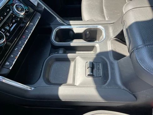 Used 2024 GMC Sierra 2500 Denali w/ Denali Reserve Package image 27