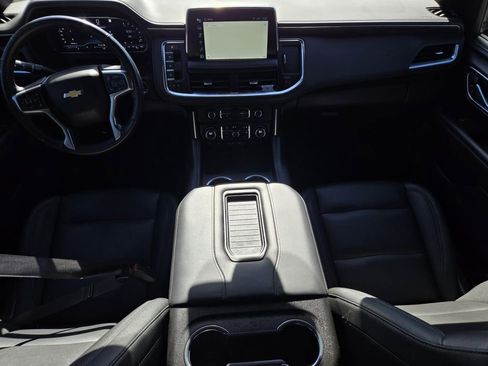 Used 2022 Chevrolet Tahoe LT w/ LT Signature Package image 19