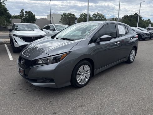 Certified 2025 Nissan Leaf S FWD image 5