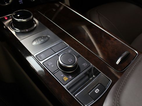 Used 2021 Land Rover Range Rover Westminster Edition image 75