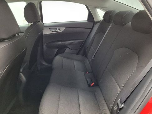 Used 2020 Kia Forte LXS image 18