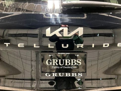 New 2025 Kia Telluride S image 41