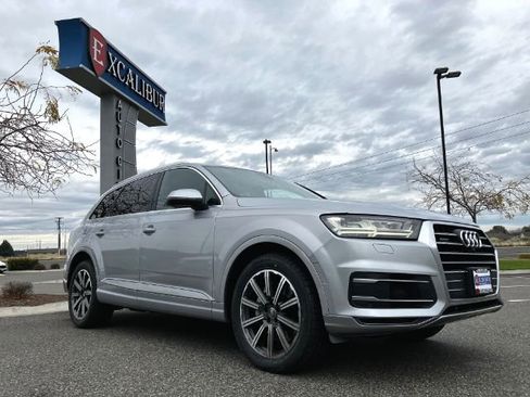Used 2017 Audi Q7 3.0T Premium Plus w/ Premium Plus Package image 52