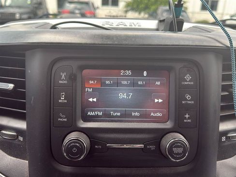 Used 2019 RAM 2500 Big Horn w/ Protection Group AWD/4WD image 7