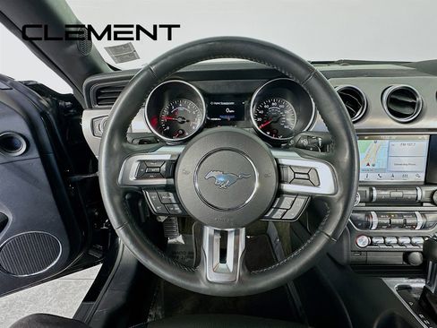 Used 2018 Ford Mustang GT Premium image 15