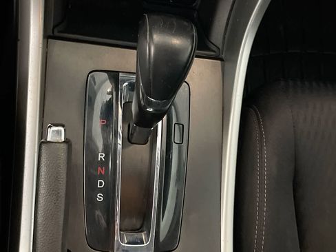 Used 2015 Honda Accord Sport image 19