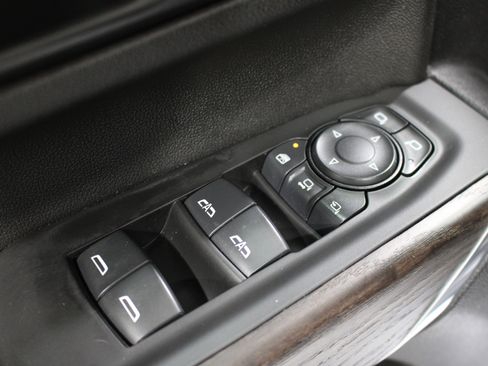 Used 2021 GMC Sierra 2500 Denali w/ Denali Ultimate Package image 7