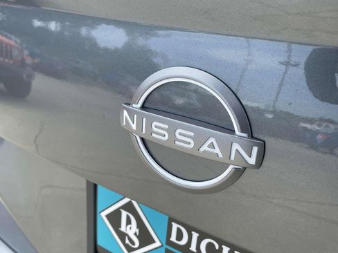 New 2025 Nissan Versa SV w/ Trunk Package image 8