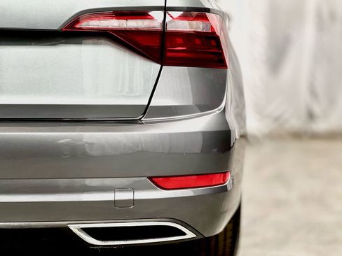 Used 2020 Volkswagen Jetta R-Line image 14