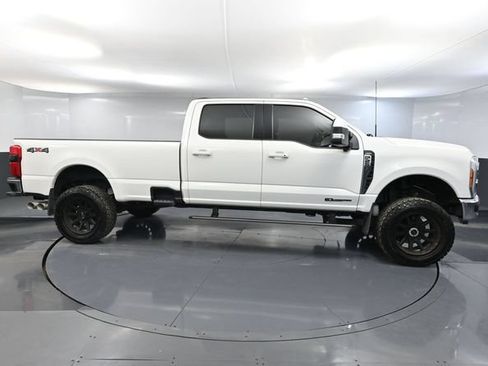 Used 2023 Ford F250 Lariat w/ Lariat Ultimate Package AWD/4WD image 4