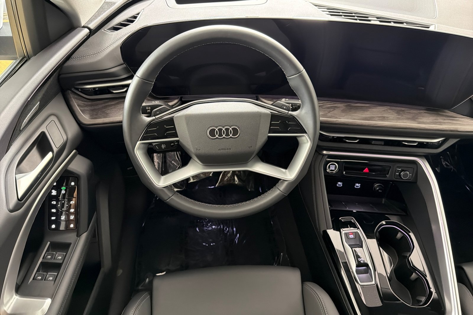 Used 2025 Audi Q5 Premium Plus w/ Premium Plus AWD/4WD image 13