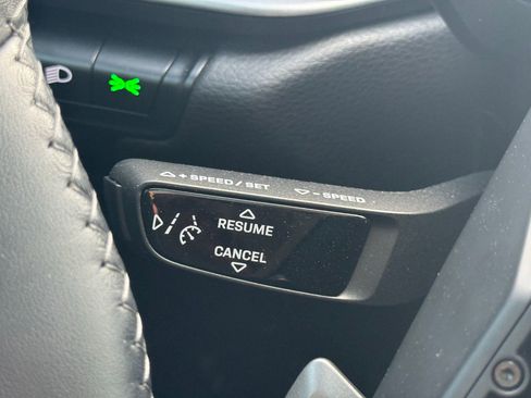 Used 2024 Porsche 911 Carrera 4 image 40