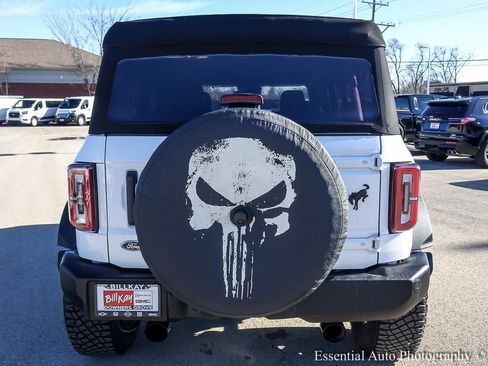 Used 2023 Ford Bronco Wildtrak image 6