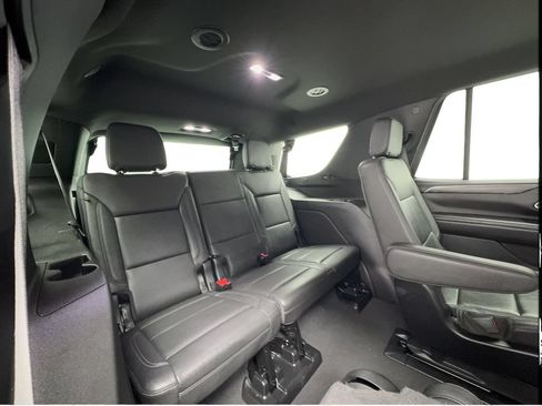 Used 2024 Chevrolet Tahoe LT RWD image 31