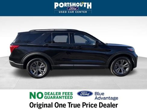 Certified 2022 Ford Explorer XLT w/ Equipment Group 202A image 6