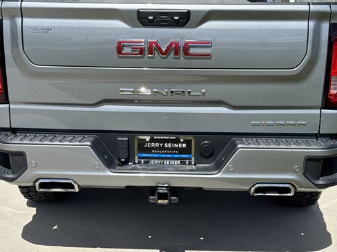 Used 2024 GMC Sierra 1500 Denali w/ Denali Reserve Package image 13