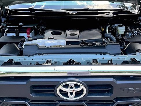 Used 2025 Toyota Tundra SR5 w/ TRD Off-Road Package AWD/4WD image 29