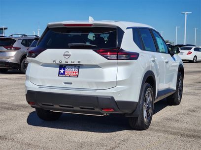 New 2026 Nissan Rogue SV