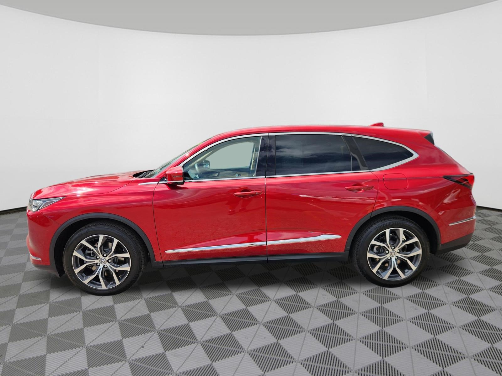 Certified 2023 Acura MDX w/ Technology Package AWD/4WD image 5