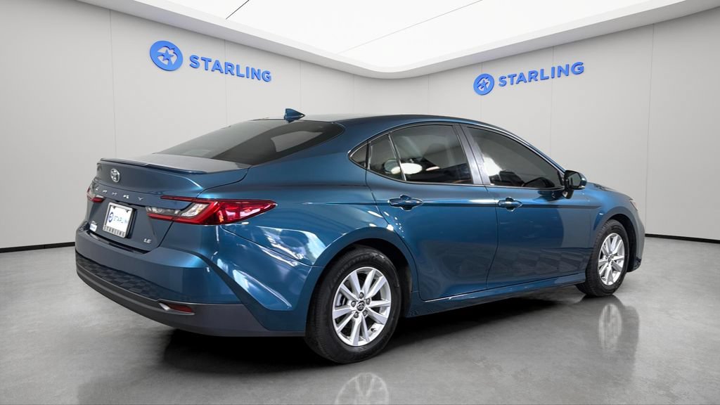 Used 2025 Toyota Camry LE w/ Convenience Package FWD image 9