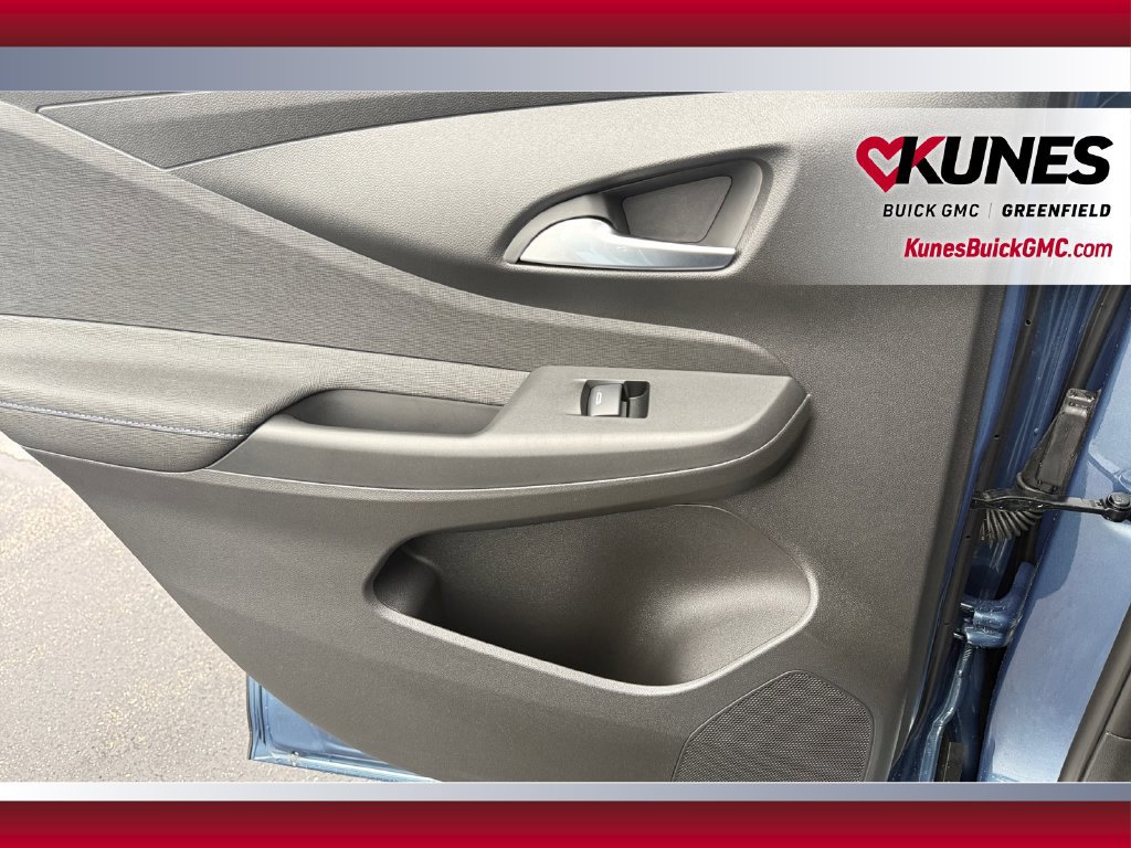 New 2026 Buick Envista Sport Touring w/ Convenience I Package FWD image 33