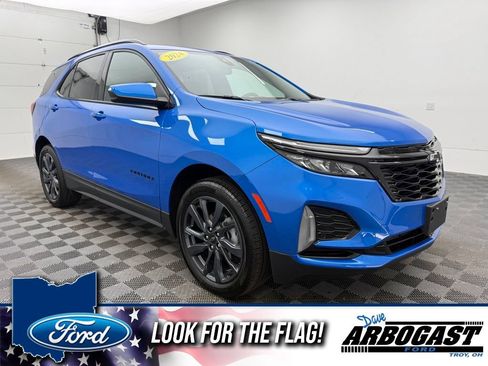 Used 2024 Chevrolet Equinox RS w/ LPO, Floor Liner Package AWD/4WD image 1