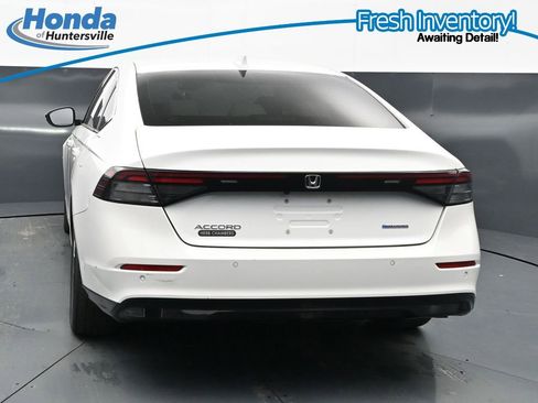 Used 2023 Honda Accord EX-L image 7
