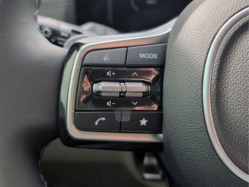 New 2026 Kia Carnival SX FWD image 31