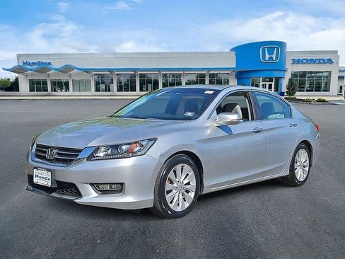 Used 2013 Honda Accord EX image 1
