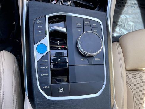 Used 2023 BMW i4 eDrive40 w/ Premium Package RWD image 27