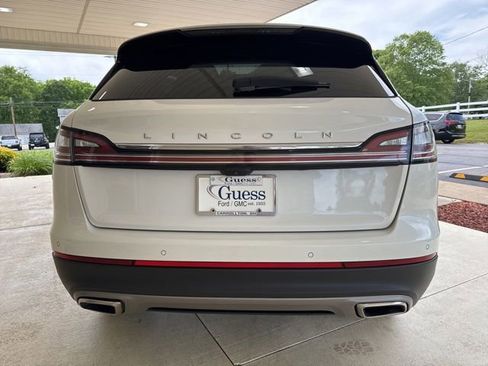 Used 2023 Lincoln Nautilus Reserve w/ Equipment Group 201A AWD/4WD image 9