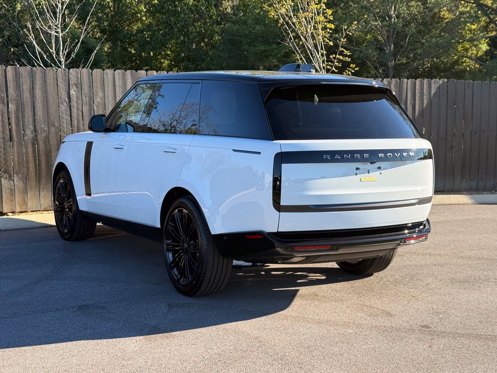 New 2027 Land Rover Range Rover SE AWD/4WD image 3