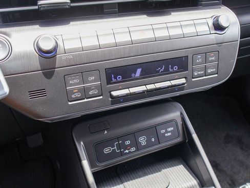 New 2026 Hyundai Kona SEL Premium FWD image 15